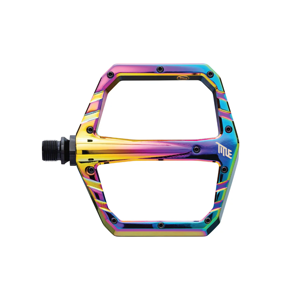 PEDAL TITLE CONNECT OIL SLICK