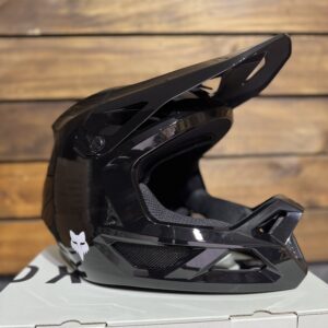 CASCO FOX NEW RAMPAGE RENTAL BLACK