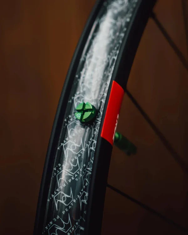 Valvula Tubular Chris King 42Mm Rosado Peaty's